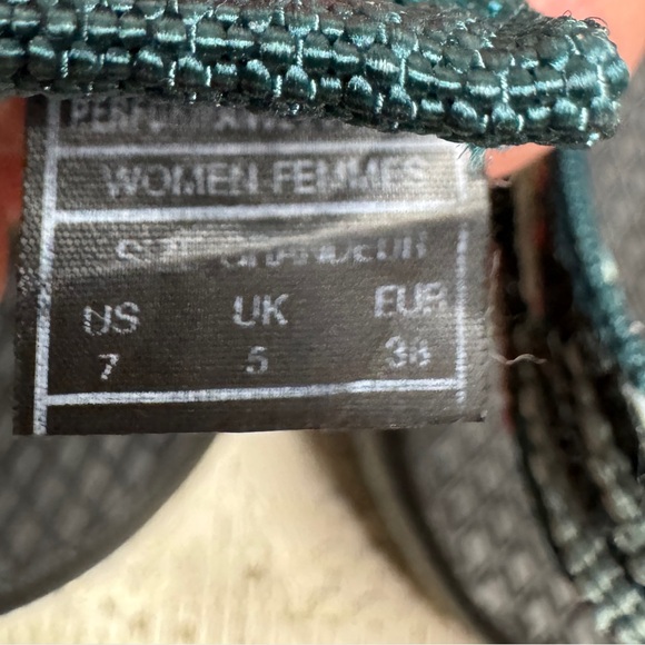 Chaco Women’s Teal and Black Strappy Sandals - Picture 5 of 5